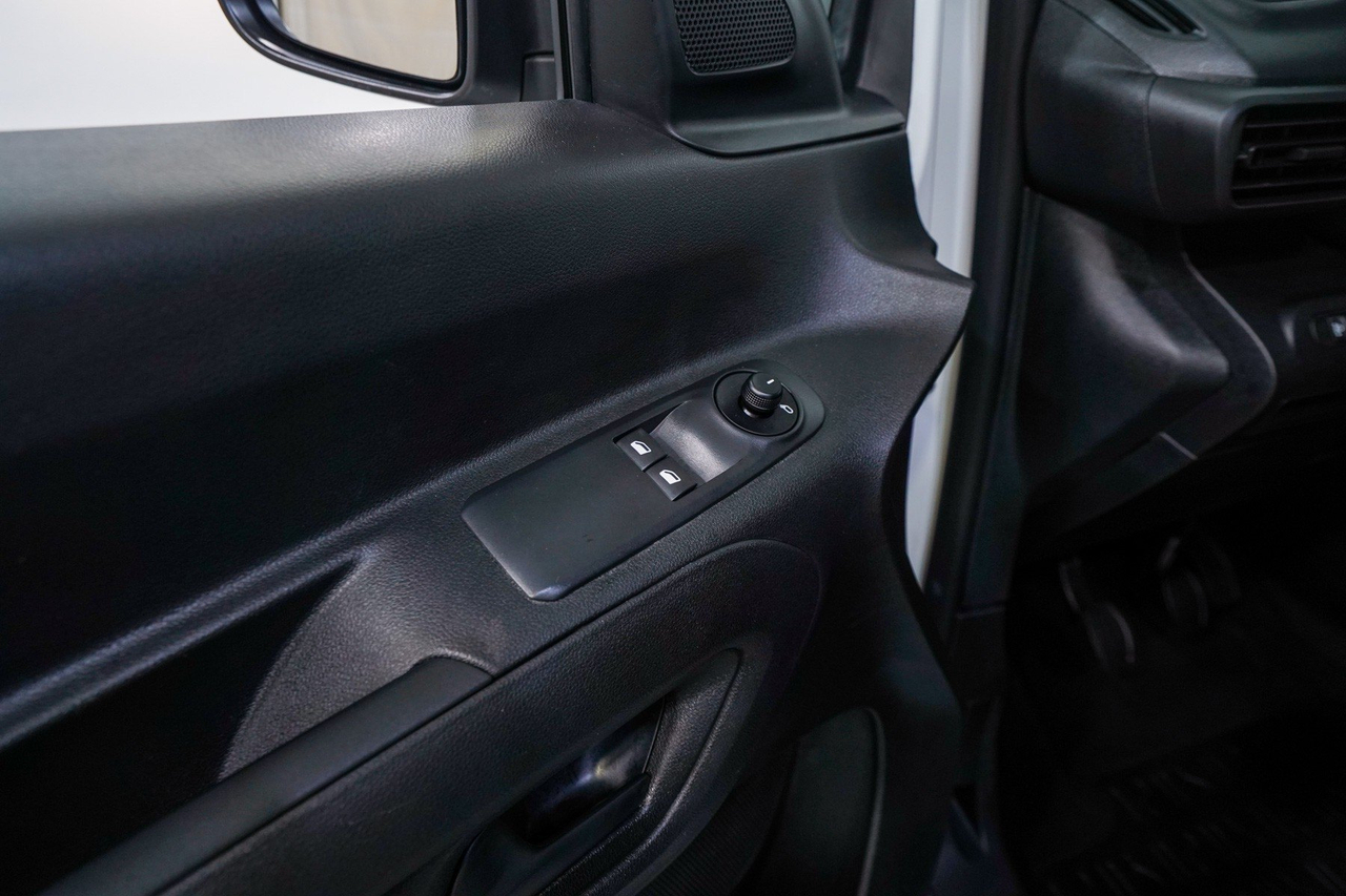 Citroën Berlingo — photo 17