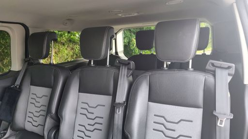 Ford Tourneo Custom 290 L1H1 2.0 TDCi 170ch - Sport – 2017 – 140597 km – Diesel – Boîte Automatique — photo 29