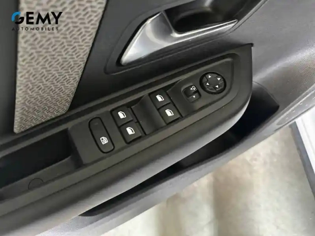 Citroën C4 puretech 130 s&amp;s bvm6 — photo 31