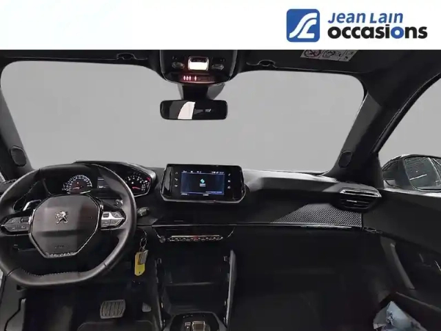 Peugeot 2008 puretech 130 s&amp;s eat8 — photo 18