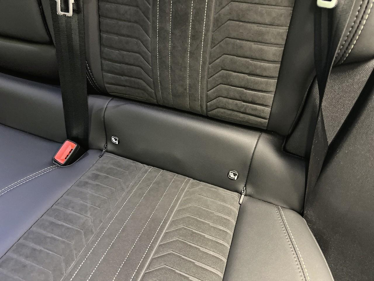 Peugeot 3008 hybrid 145 e-dcs6 gt — photo 17