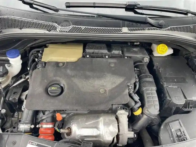 Citroën C3 bluehdi 100 s&amp;s bvm6 — photo 10
