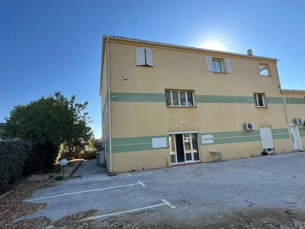 Bureaux 280 m²