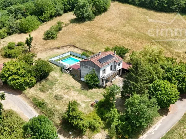Beausemblant – Belle maison familiale de 153 m² avec piscine et vue dégagée