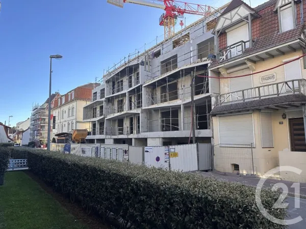 Appartement 6 pièces 101 m²