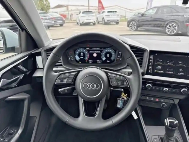 Audi A1 sportback 35 tfsi 150ch proline s tronic 7 — photo 15