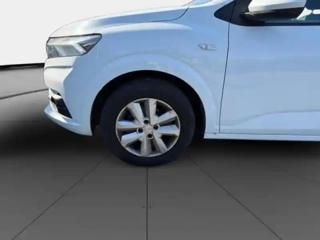 Dacia Sandero 1.0 eco-g 100ch expression — photo 11