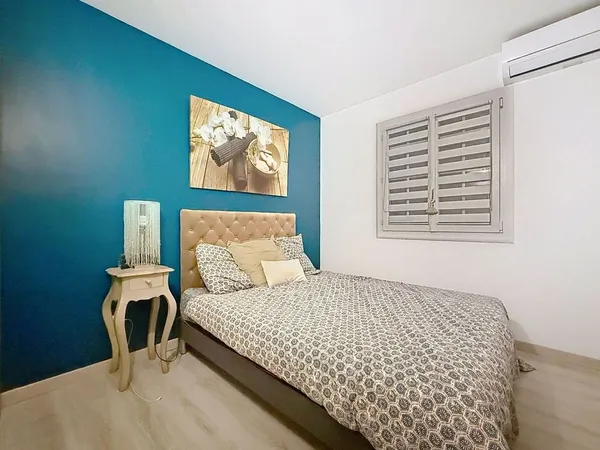 Chambre de 12m2 à louer sur Monteux