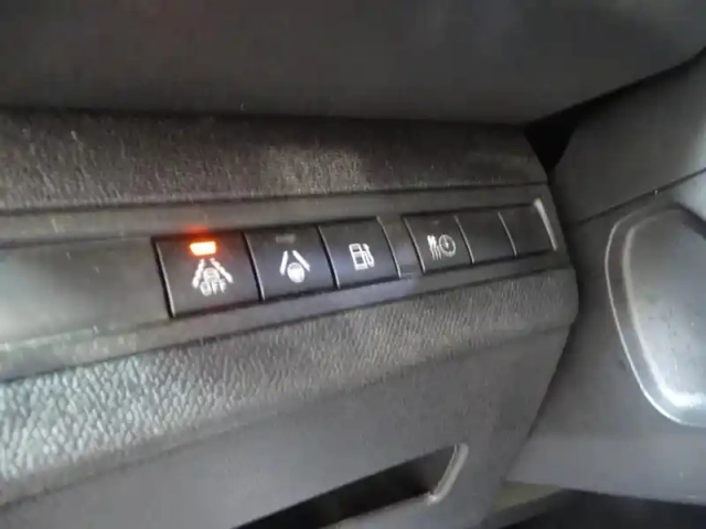 Peugeot 3008 hybrid 225ch gt e-eat8 — photo 15