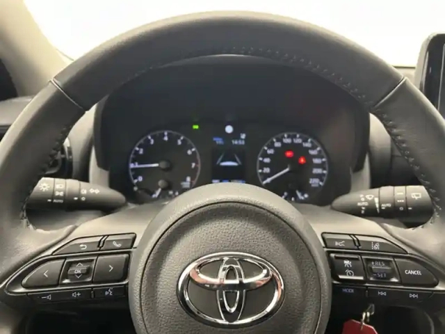 Toyota Yaris 70 vvt-i dynamic — photo 12
