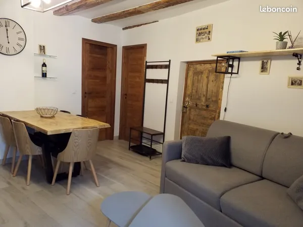 Appartement rénové et meublé