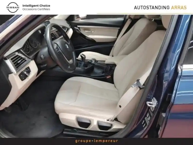 Bmw Serie 3 série 3 318i 136ch luxury — photo 9