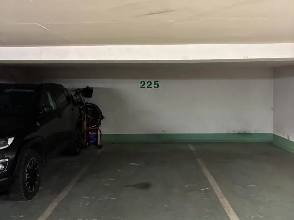 Loue parking - Paris