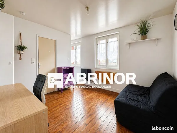 Studio 1 pièce 15 m²
