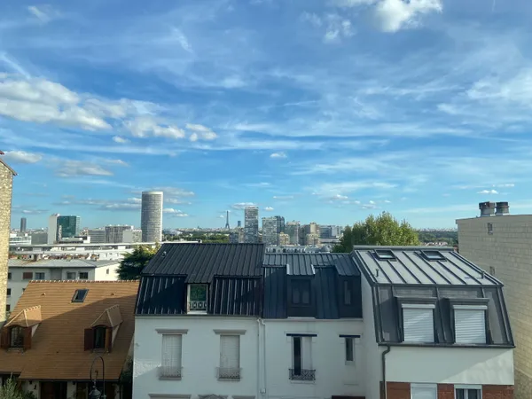 Grand appartement 2P - Puteaux - Sans vis à vis sur Paris