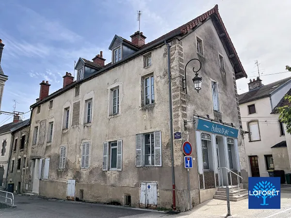 Immeuble 14 pièces 267 m²