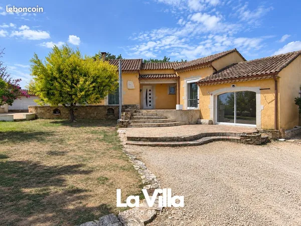 Villa 7 pièces 138 m²