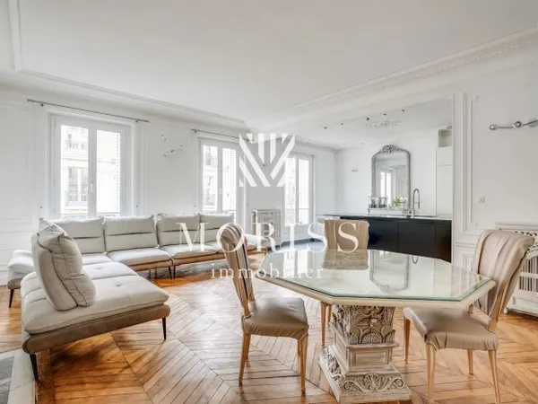 APPARTEMENT 5 PIÈCES - QUARTIER MAUBEUGE / ROCHECHOUART - 75009