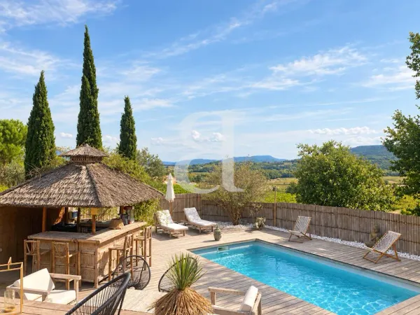 Villa 6 pièces 161 m²