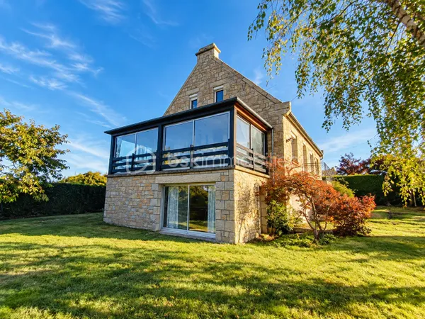 Maison 10 pièces 158 m²