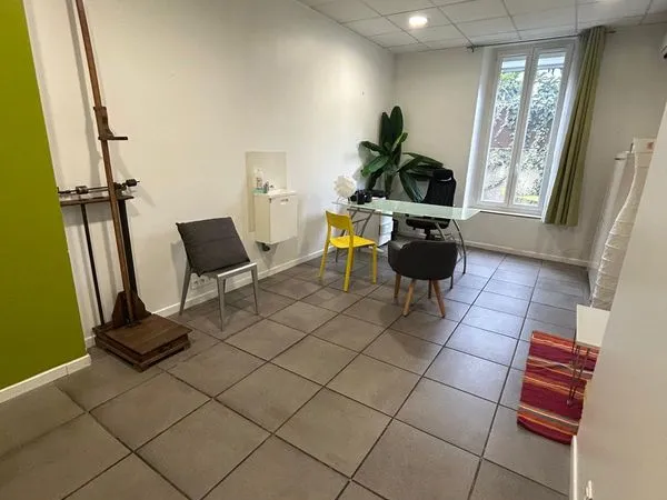 Location bureau a partager