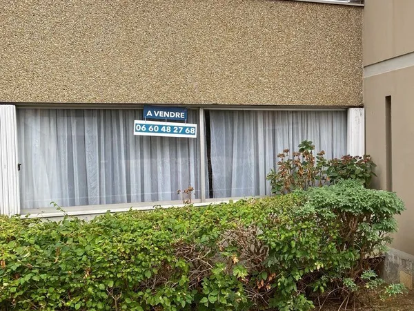 Appartement T3 72 m² en rez-de-jardin - Cave + Parking