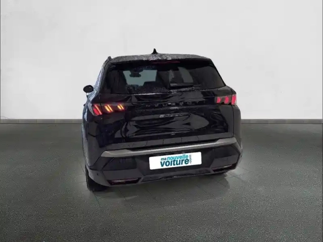 Peugeot 5008 electrique 73 kwh 210 ch — photo 5