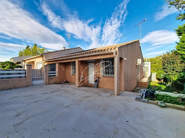 MAison T3 81 m² garage