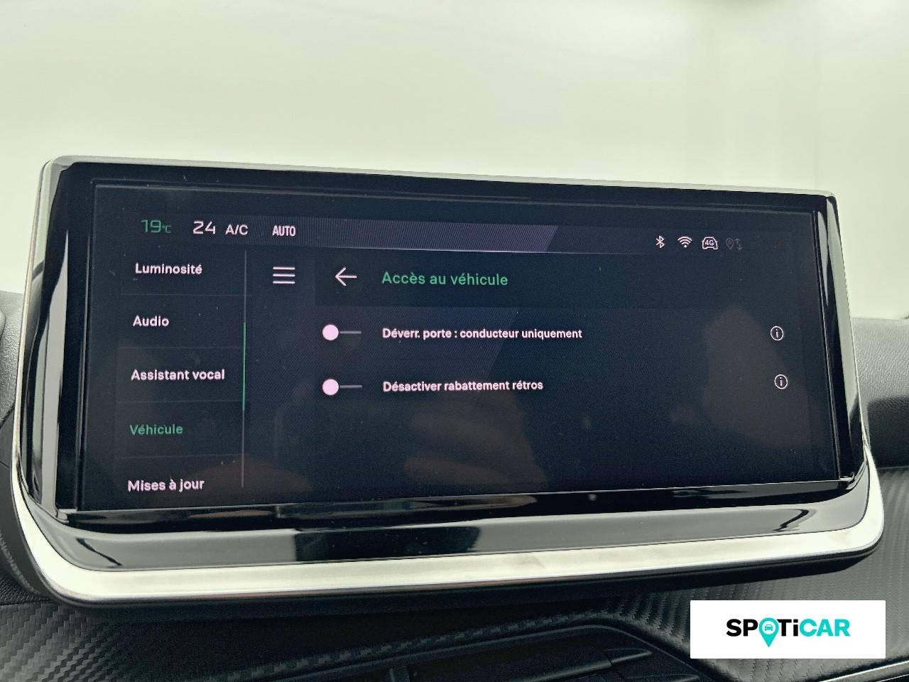 Peugeot 2008 puretech 100 s&s bvm6 allure — photo 32
