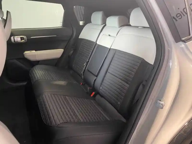 Kia Ev4 204ch 81,4kwh gt-line — photo 12