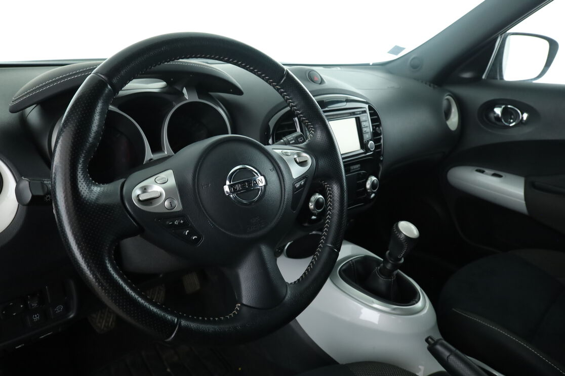 Nissan Juke 1.2 DIG-T N-Connecta — photo 10