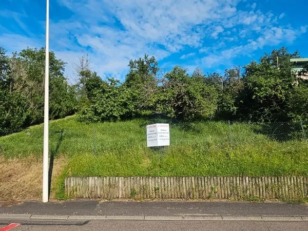 Terrain constructible à Fontenoy sur Moselle