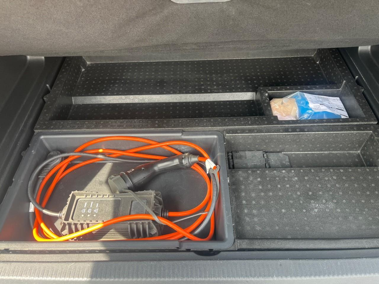 Citroën C5 Aircross hybride rechargeable 225 s&s e-eat8 shine — photo 18