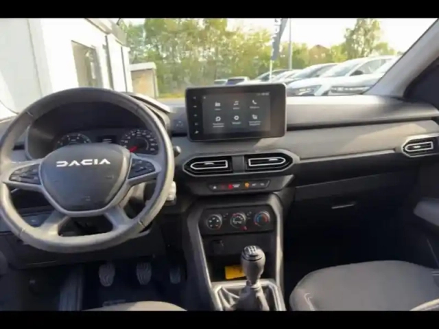 Dacia Sandero 1.0 eco-g 100ch expression — photo 9