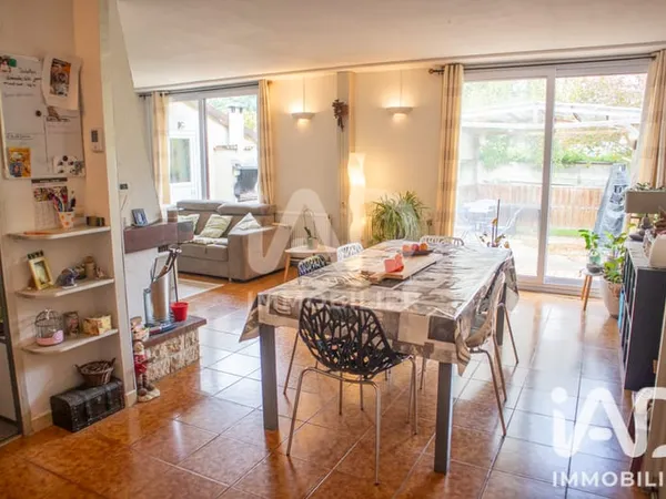Maison 6 pièces 102 m²