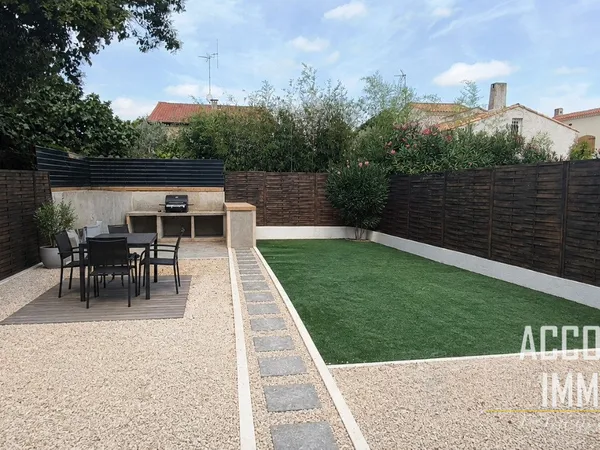 BEZIERS- PROXIMITE COURONDELLE- MAISON 141M2 DIVISEE EN 2 T3