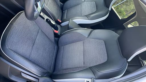 Renault Captur  1.3 TCe 140 MildHybrid EDC7 - Techno – 2023 – 34163 km – Hybride essence – Boîte Manuelle — photo 9