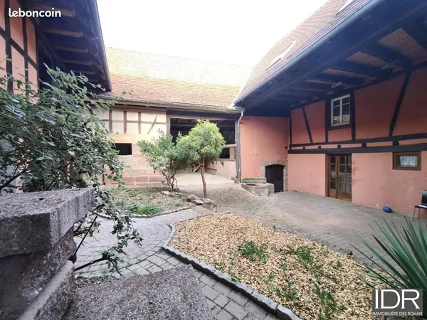 Maison 9 pièces 227 m²