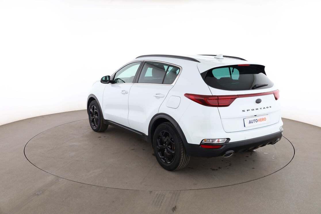 Kia Sportage 1.6 CRDi MHEV Black Edition 2WD DCT7 — photo 3