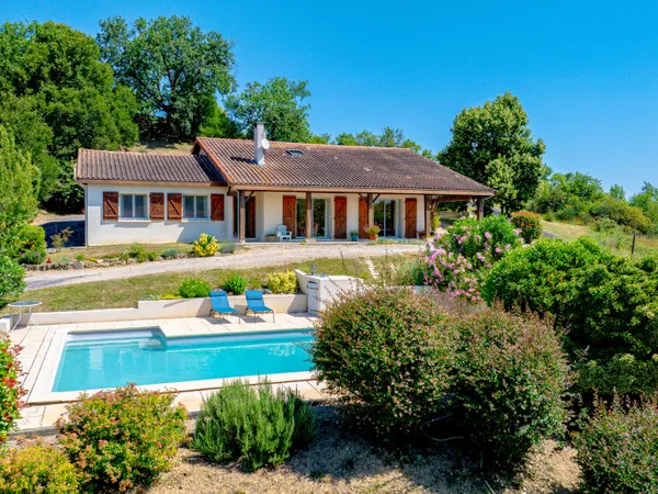 A vendre maison à Auterive 149m2 avec piscine et garage