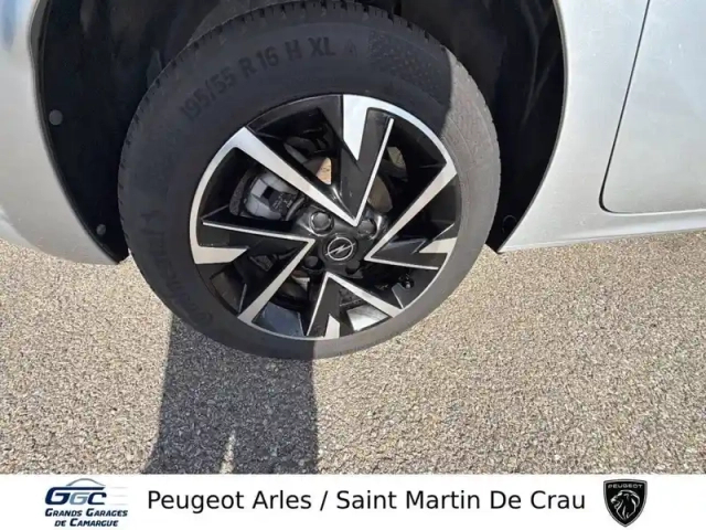 Opel Corsa 1.2 turbo 100 ch — photo 13