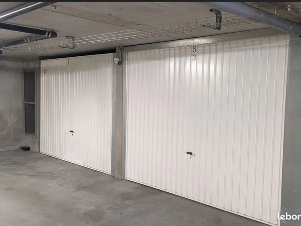 Vente double garage ou 2 garages simples