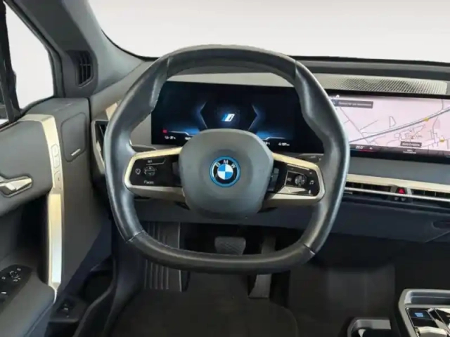 Bmw Ix xdrive50 523ch — photo 12