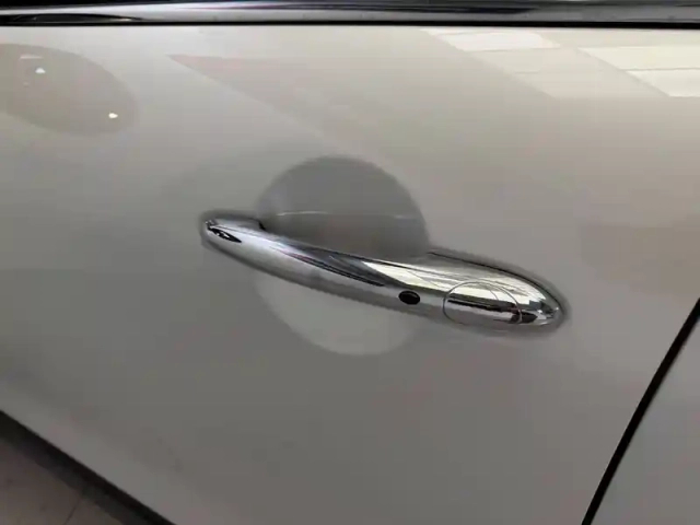 Mini Mini hatch 5 portes cooper 136 ch dkg7 — photo 11