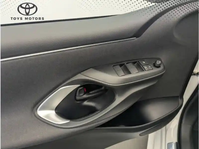 Toyota Yaris 120 vvt-i design — photo 20