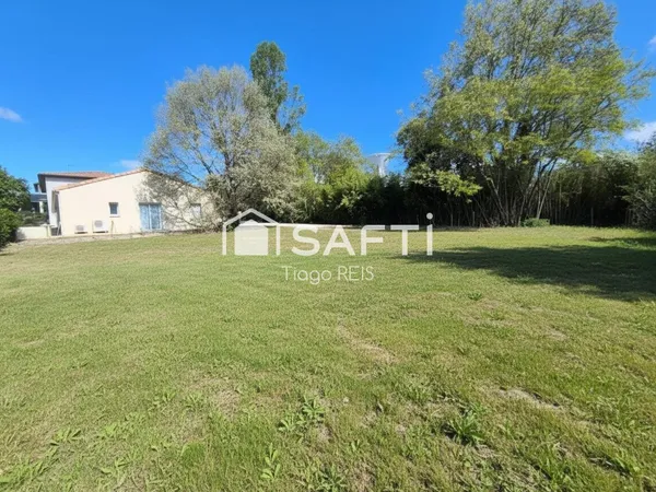 Seysses : Terrain viabilisé 687m² en impasse