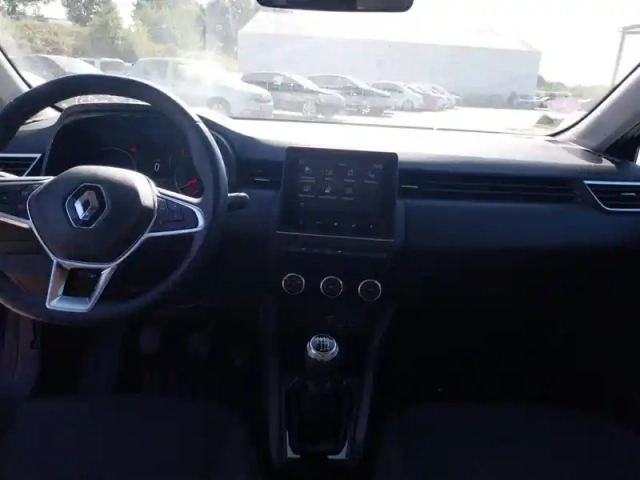 Renault Clio tce 90 — photo 20