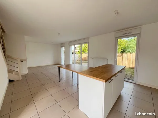 Maison 3 pièces 82 m²
