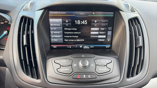 Ford Kuga 1.5 Ecoboost 150 - Titanium – 2016 – 136480 km – Essence – Boîte Manuelle — photo 6