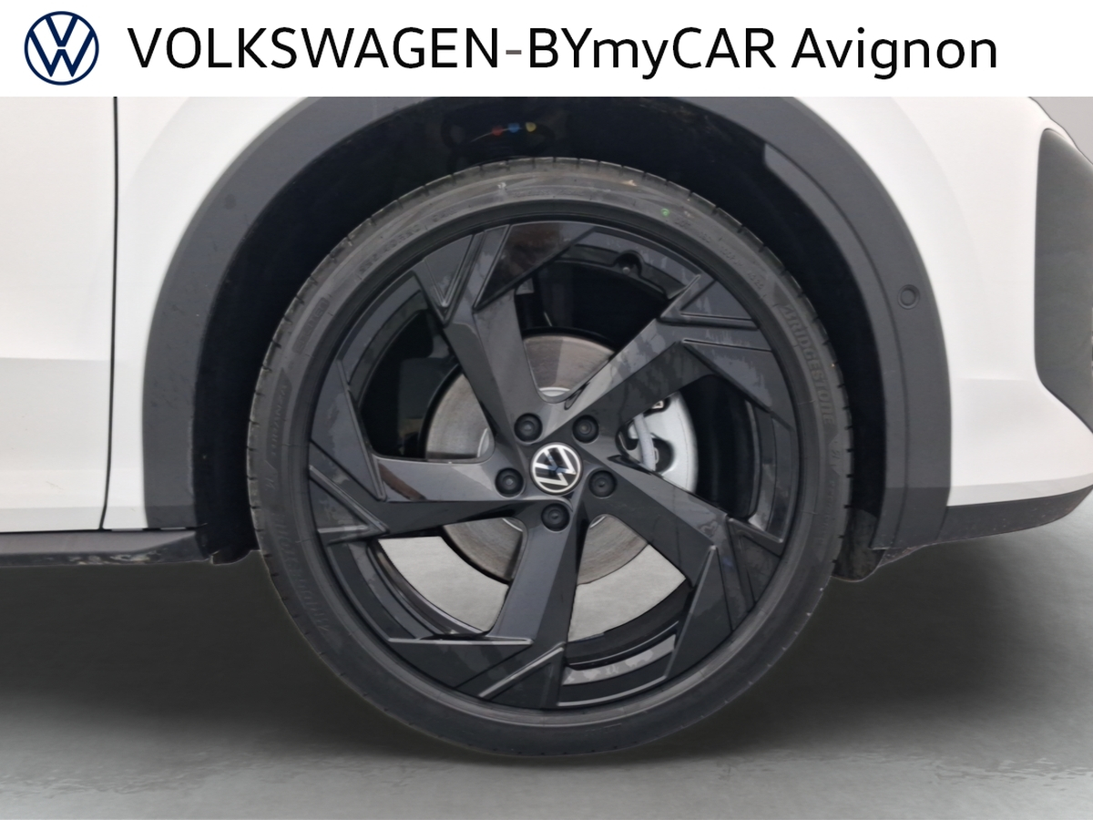 Volkswagen T-Roc 1.5 eTSI EVO2 Hybrid 150 ch DSG7 — photo 20